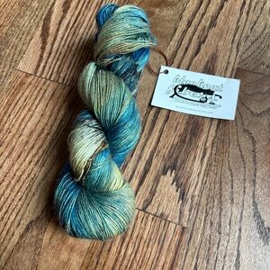 Blackcat Fibers Yarn Fingering Merino Wool Silk Blue Green Variegated 100g NWT